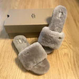 UGG Australia Cozette Slides Size 7